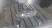 難削材加工　材質：インコネル系　ガスタービン用部品　5軸加工
